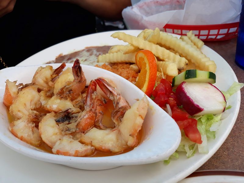Playa Baja food